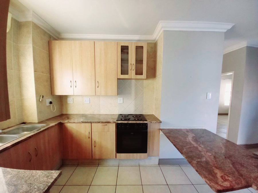 To Let 2 Bedroom Property for Rent in Dassie Rand North West